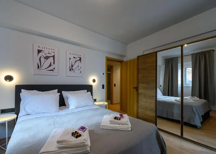 Plato 88 * Каламата