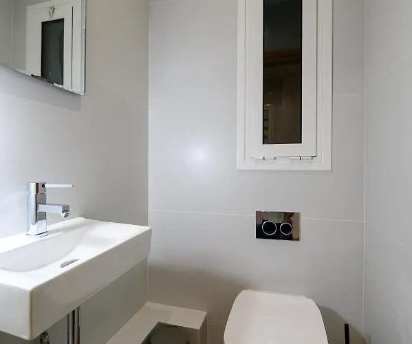 Plato 88 Каламата