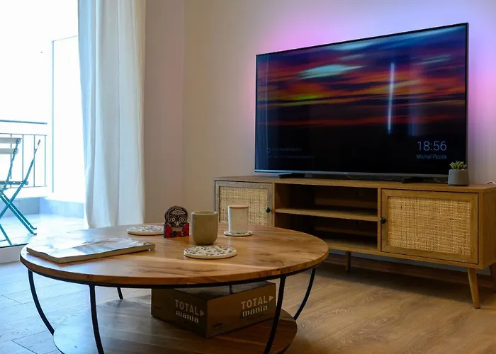 Διαμέρισμα Plato 88